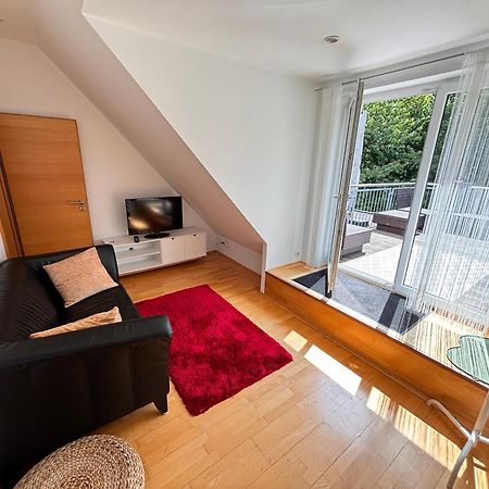 Messe, Uniklinikum, Grugapark - Charmante Wohnung Mit Dachterrasse In Guter Lage Essen Bagian luar foto